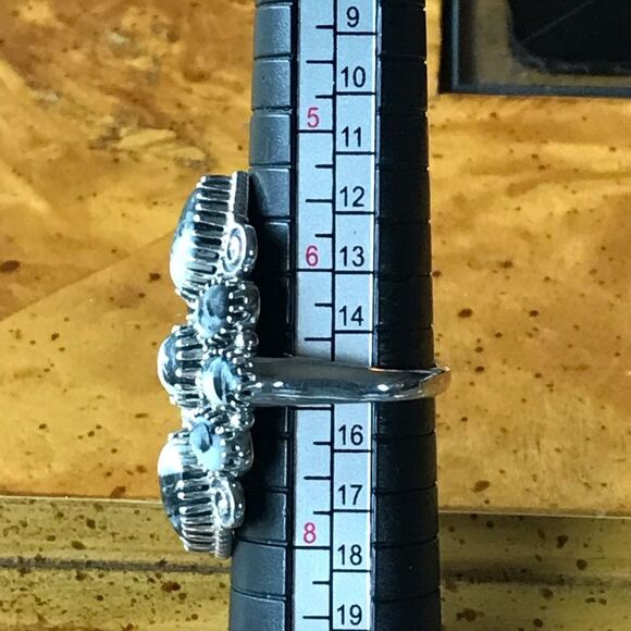 Natural White Buffalo Turquoise Sterling Silver Ring Size 7 - Picture 3 of 9